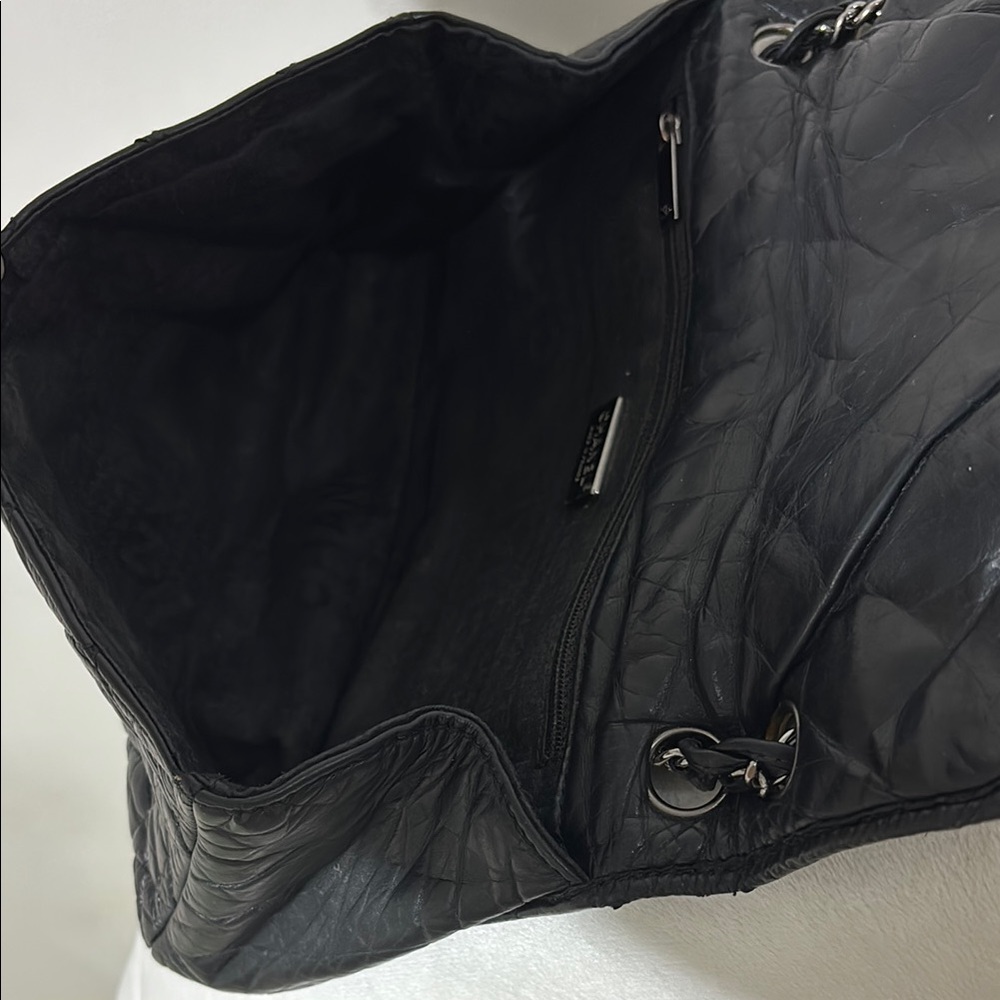 Chanel Authentic 2005 Bubble Shoulder Bag with Chain Strap - Picture 4 of 16